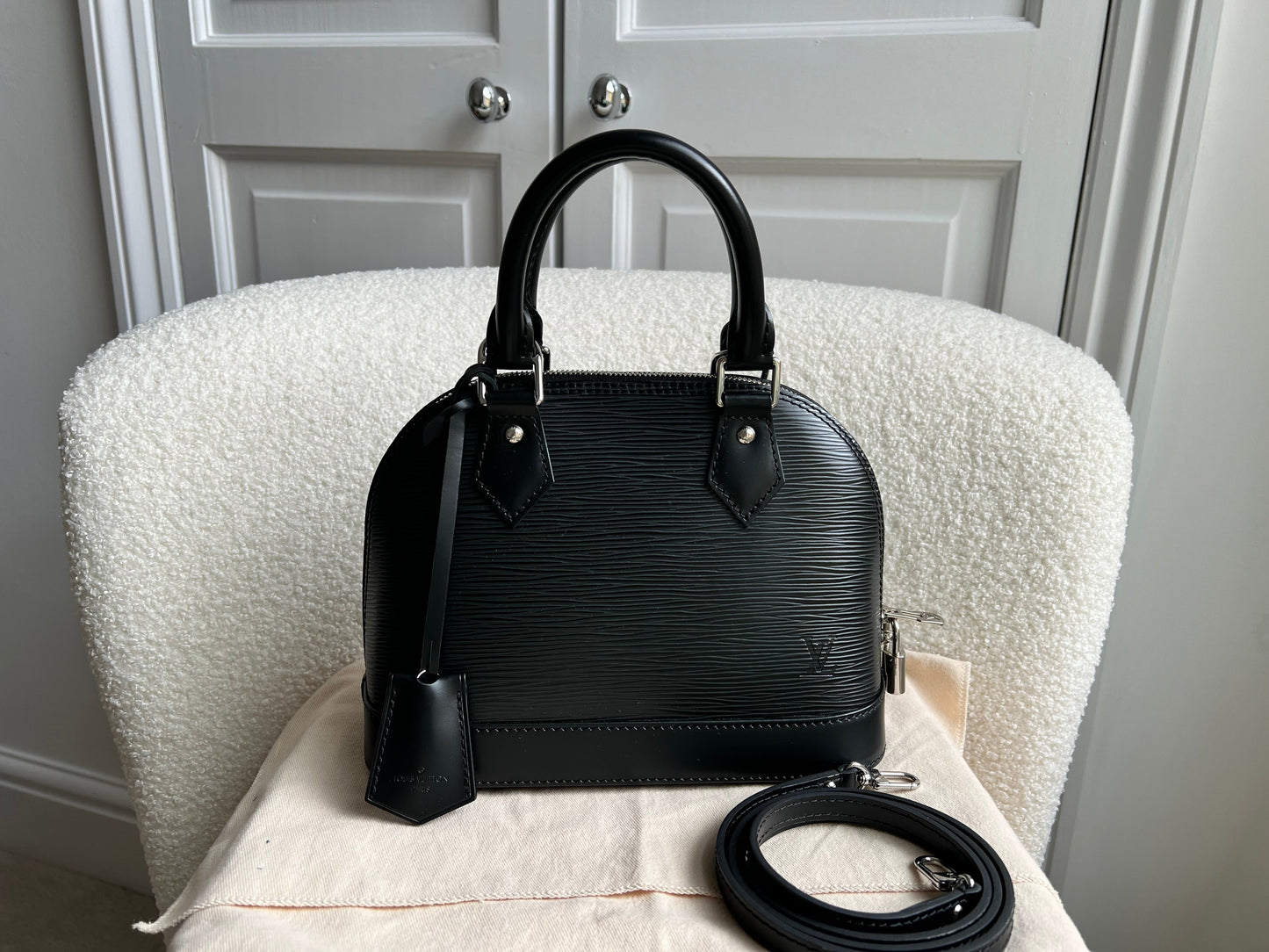 Louis Vuitton Alma BB Black Epi