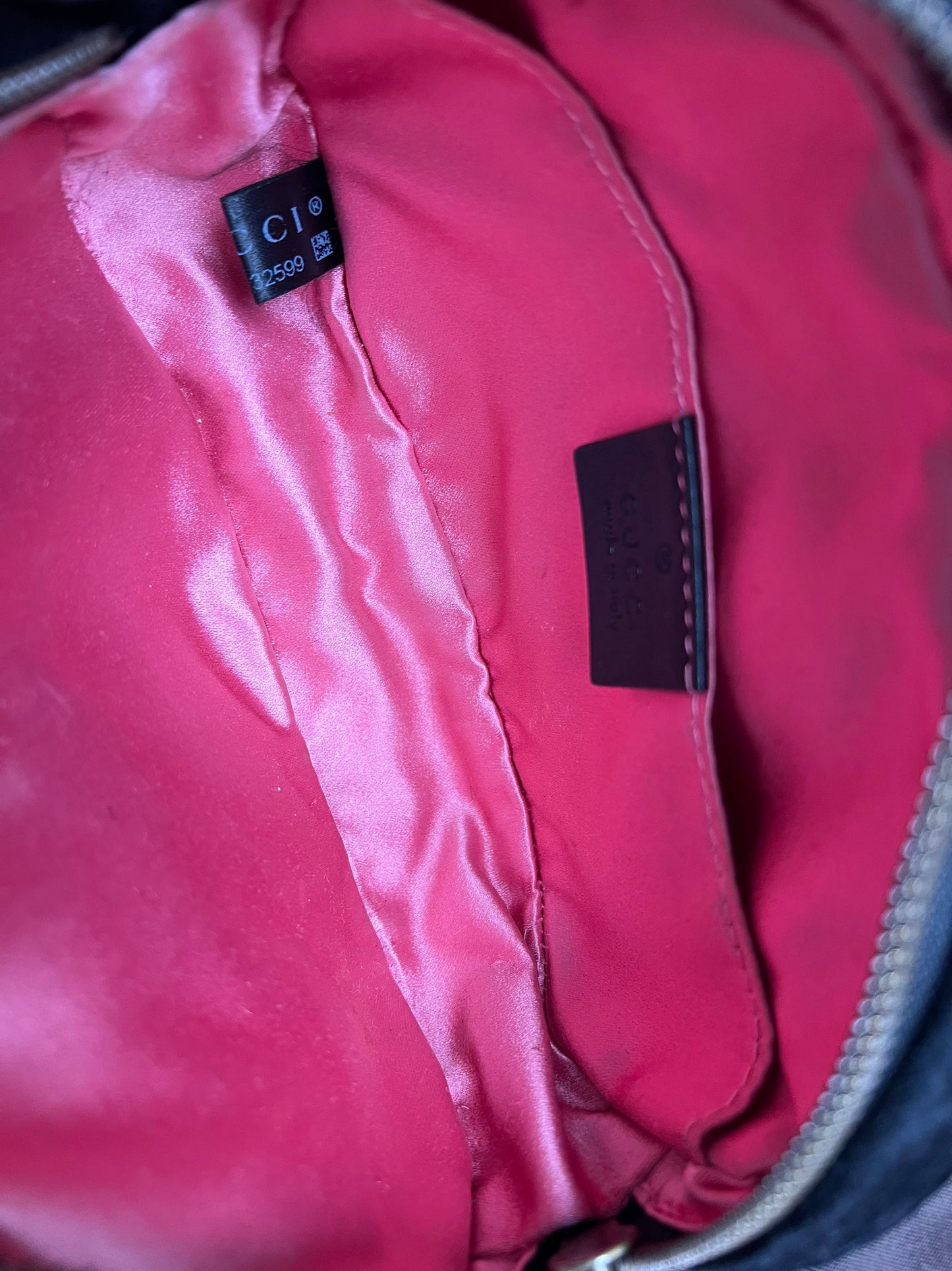 Gucci GG Black Velvet Marmont Belt Bag