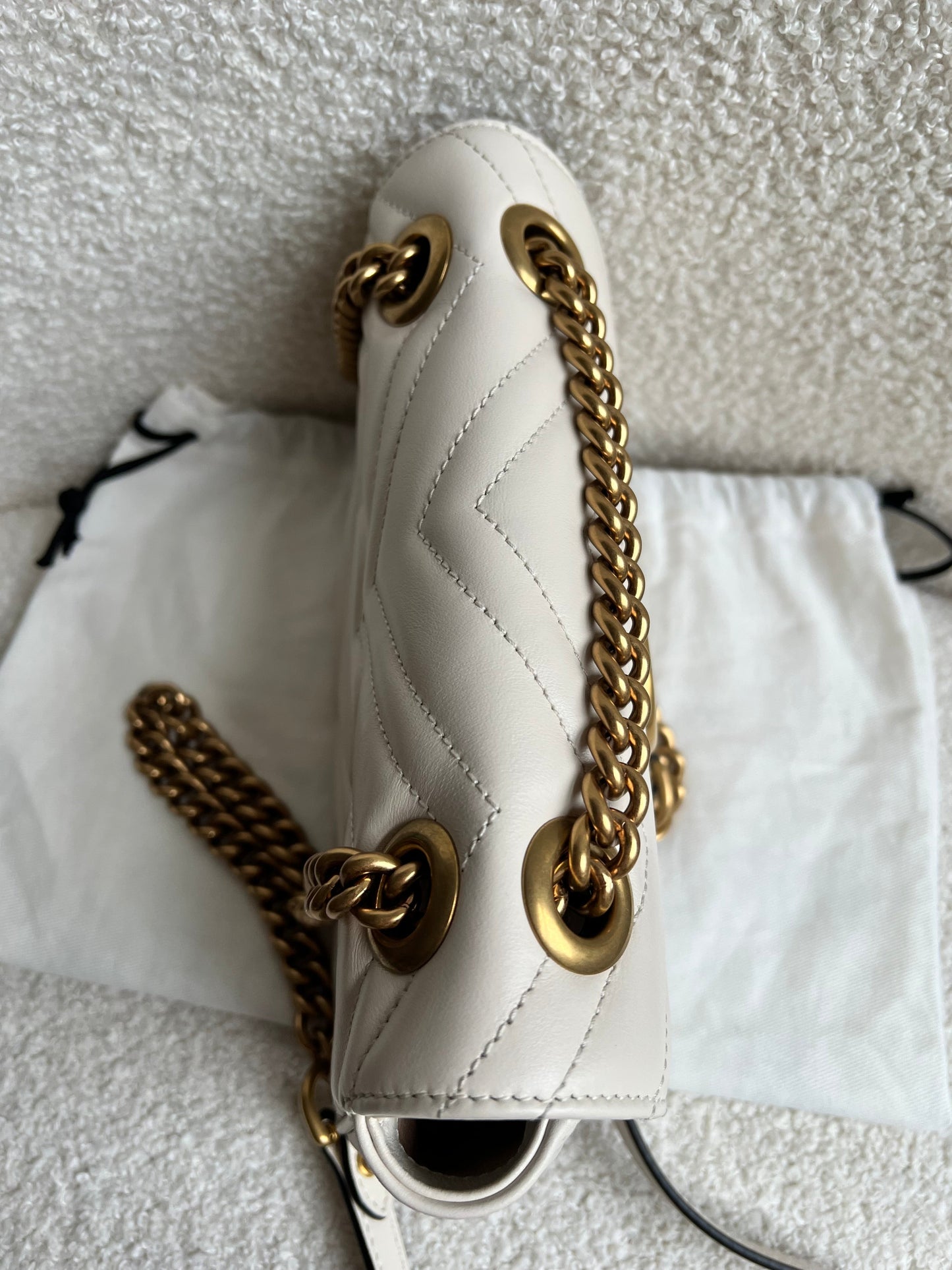 Gucci GG White Marmont Mini Shoulder Bag (RRP £1,890)