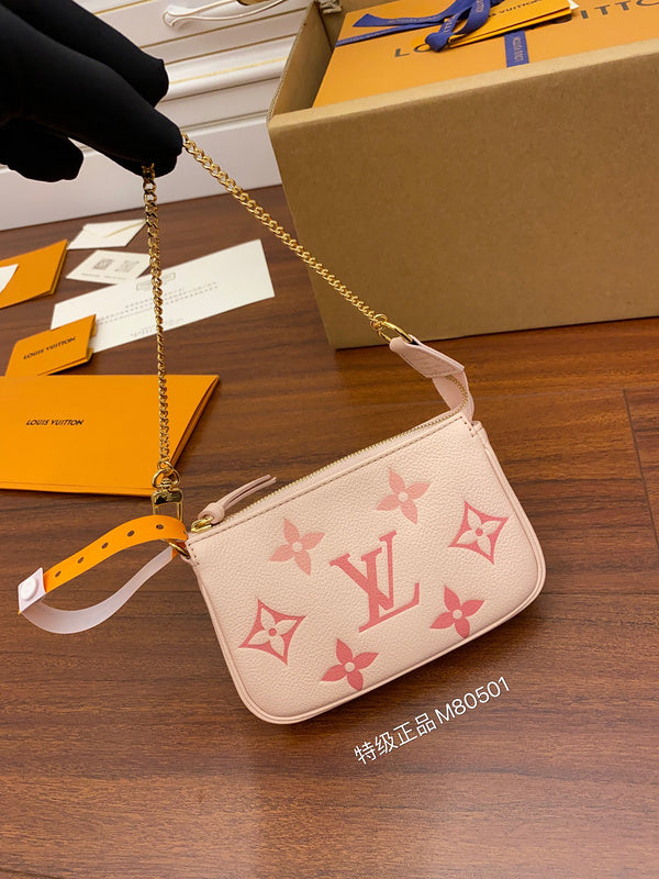 Alice  Bags- Louis Vuittons  - 16193