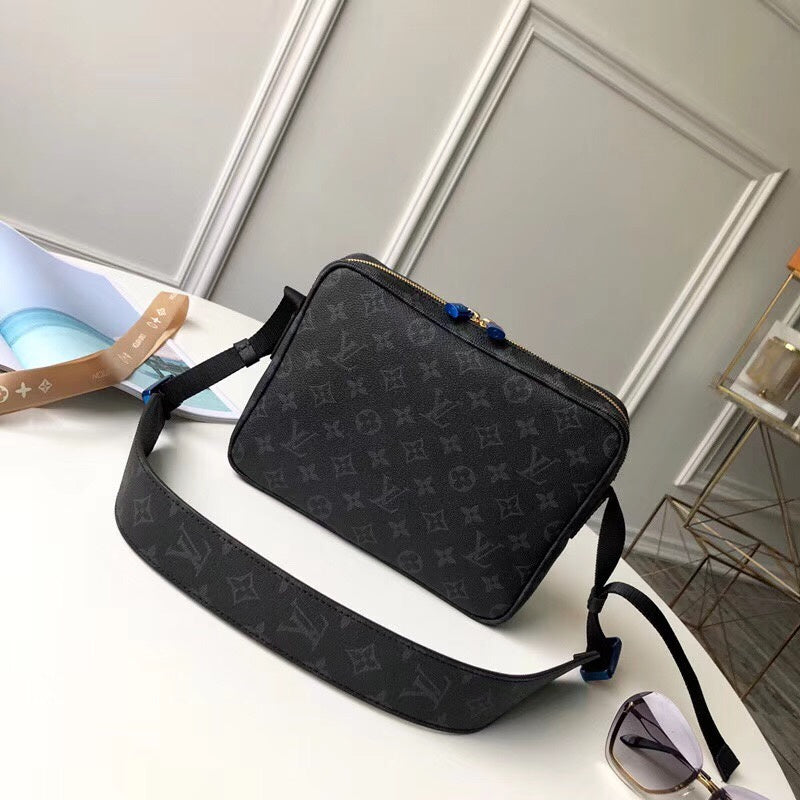 Alice bags - Louis Vuittons  - 10450