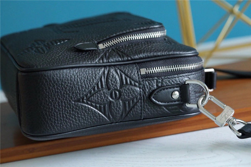 Alice bags - Louis Vuittons  - 10306