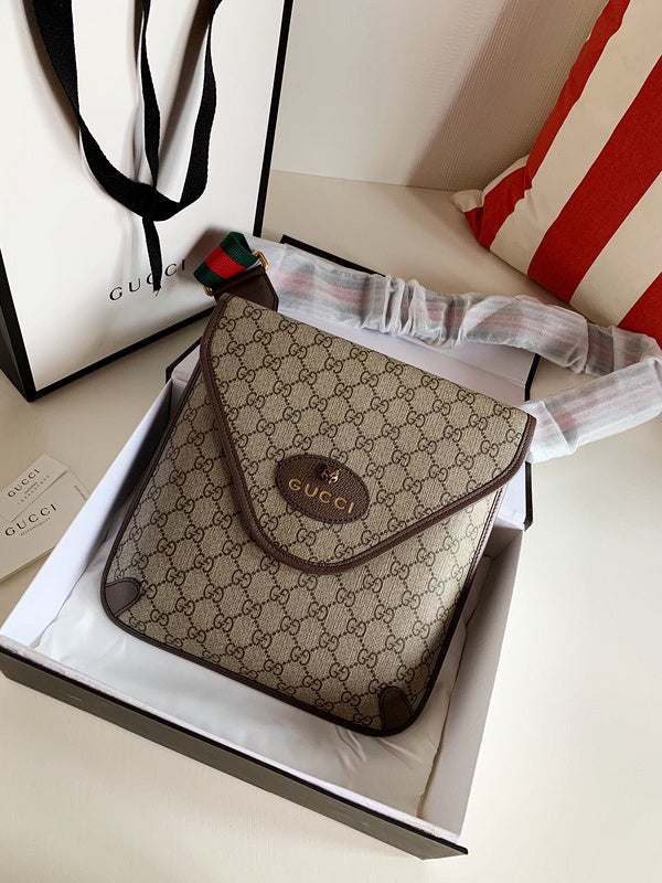 Gucci   Luxury Bags  1326