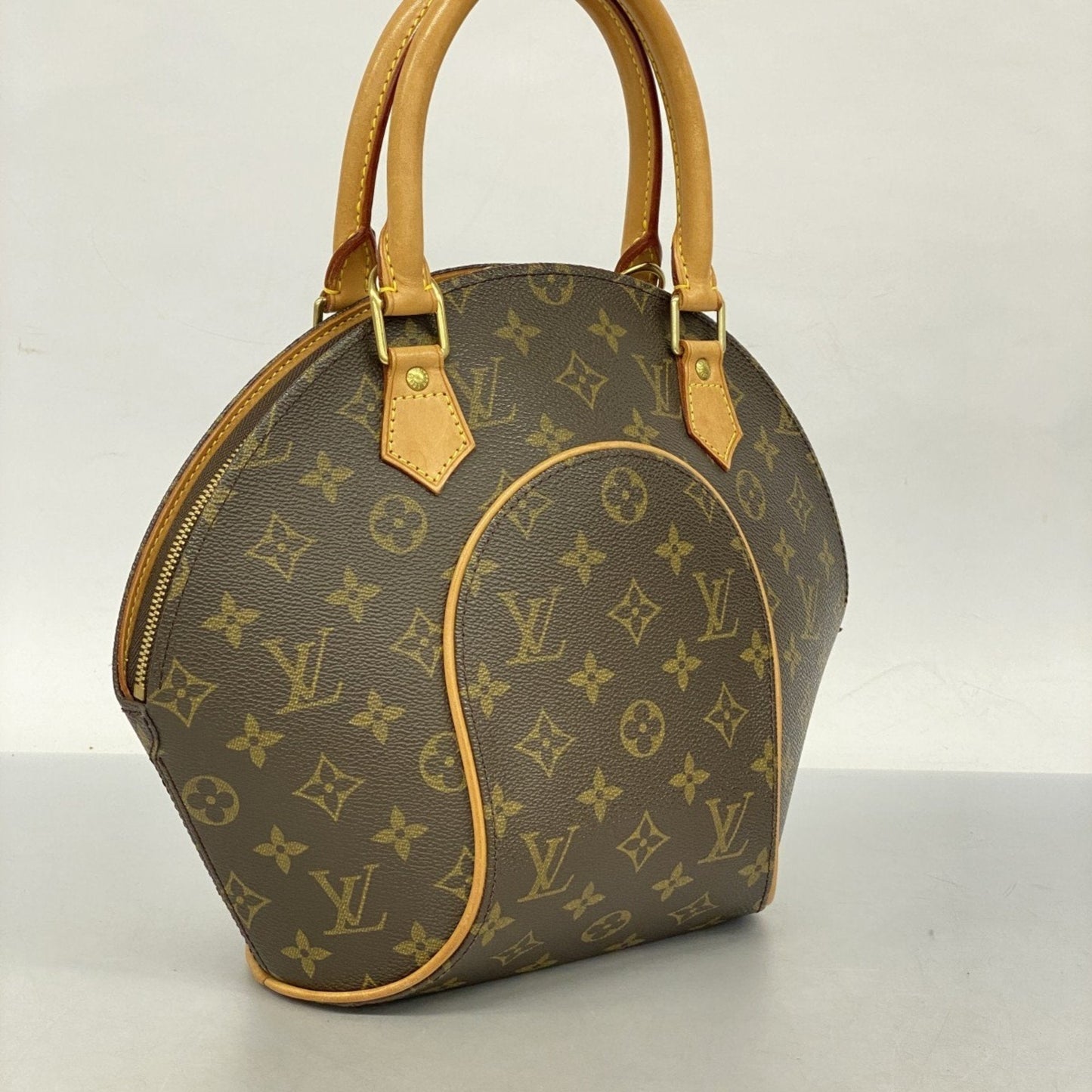 Louis Vuitton  Handbag