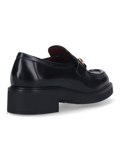 Gucci Women Loafers With Clamp