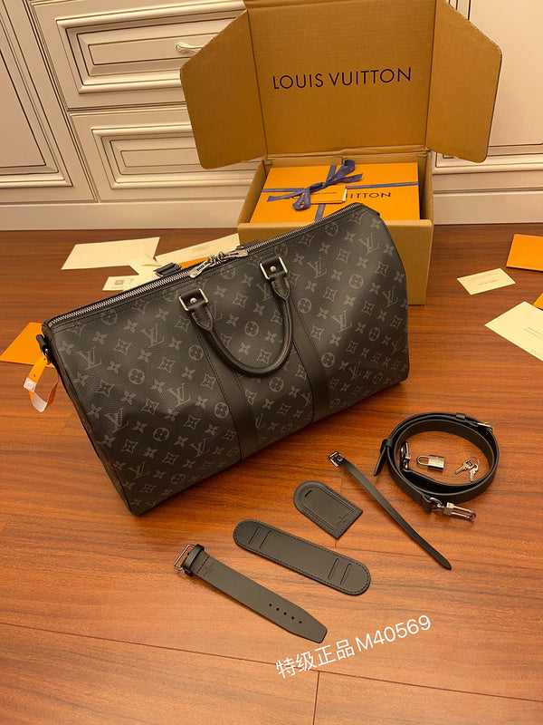 Alice Bags- Louis Vuittons  - 16345