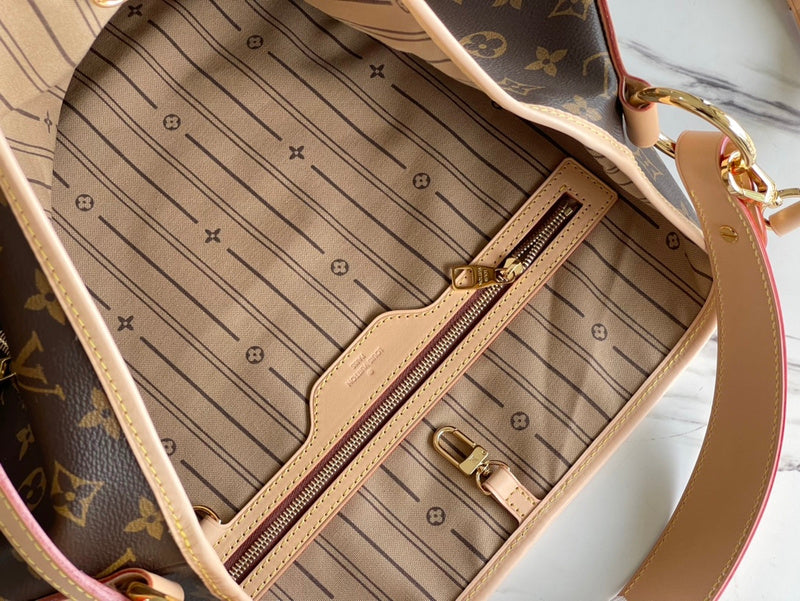 Alice bags- Louis Vuittons  - 16811
