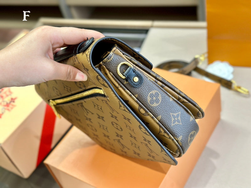 Alice bags - Louis Vuittons  - 15033