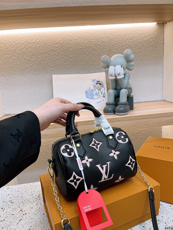 Alice bags - Louis Vuittons  - 15136