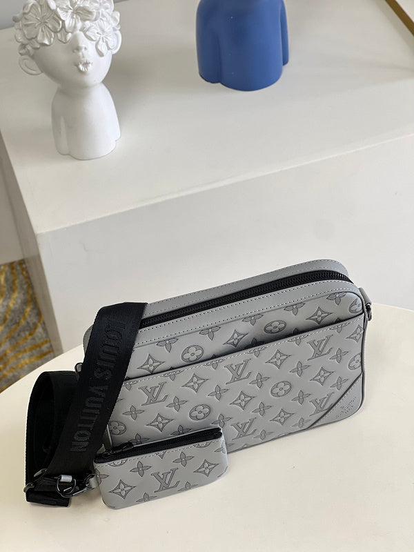 Alice bags- Louis Vuittons  - 16797