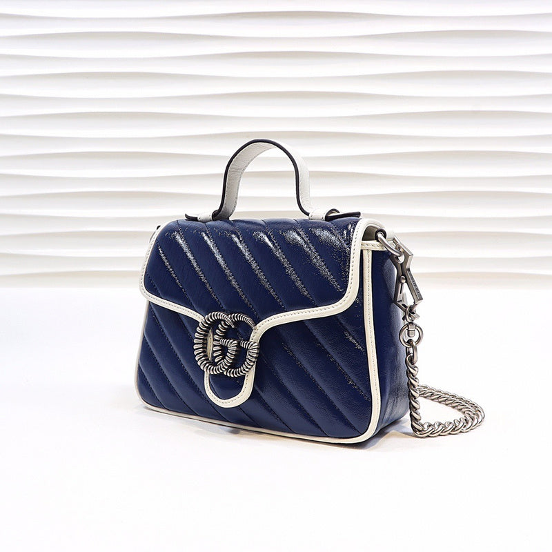 Gucci   Luxury Bags  1099
