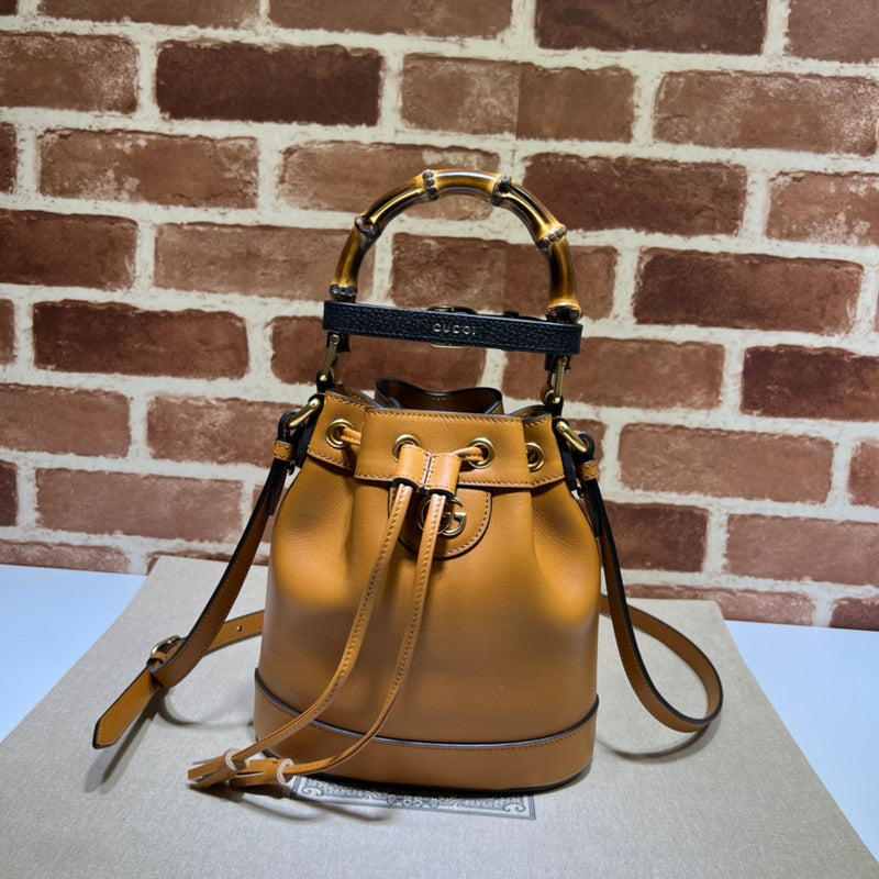 Gucci  Luxury -  Bags - 589