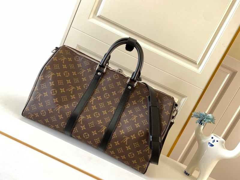 Alice Bags- Louis Vuittons  - 16608