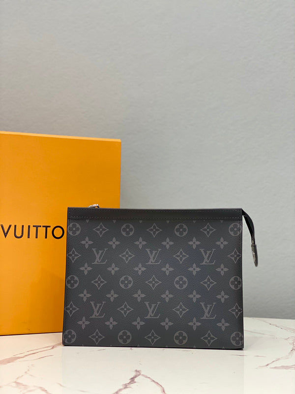 Alice Bags- Louis Vuittons  - 16241
