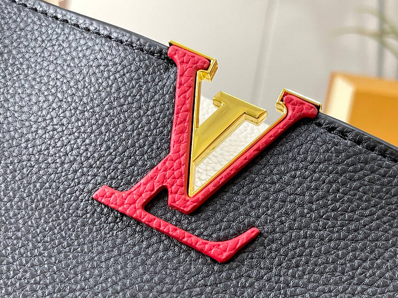 Alice Bags- Louis Vuittons  - 16017