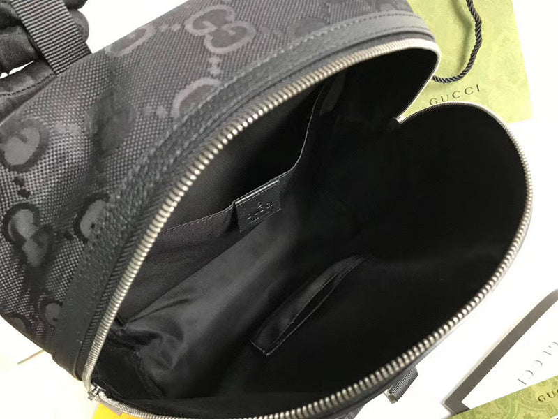 Gucci   Luxury Bags  1025