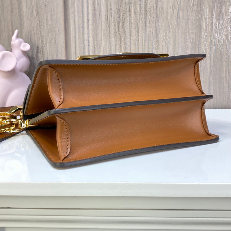 Alice Bags- Louis Vuittons  - 16110