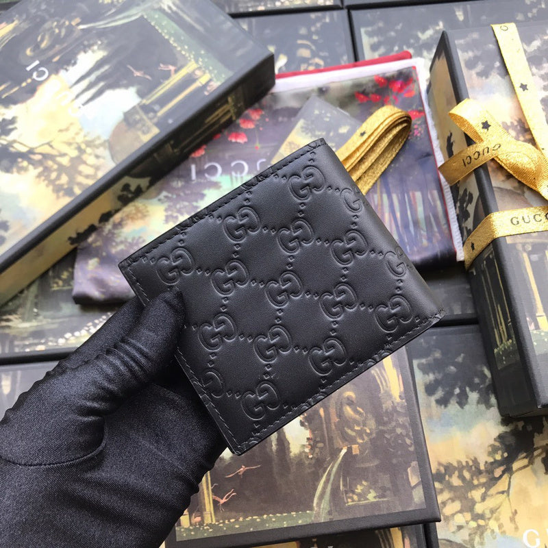Gucci   Luxury Bags  958