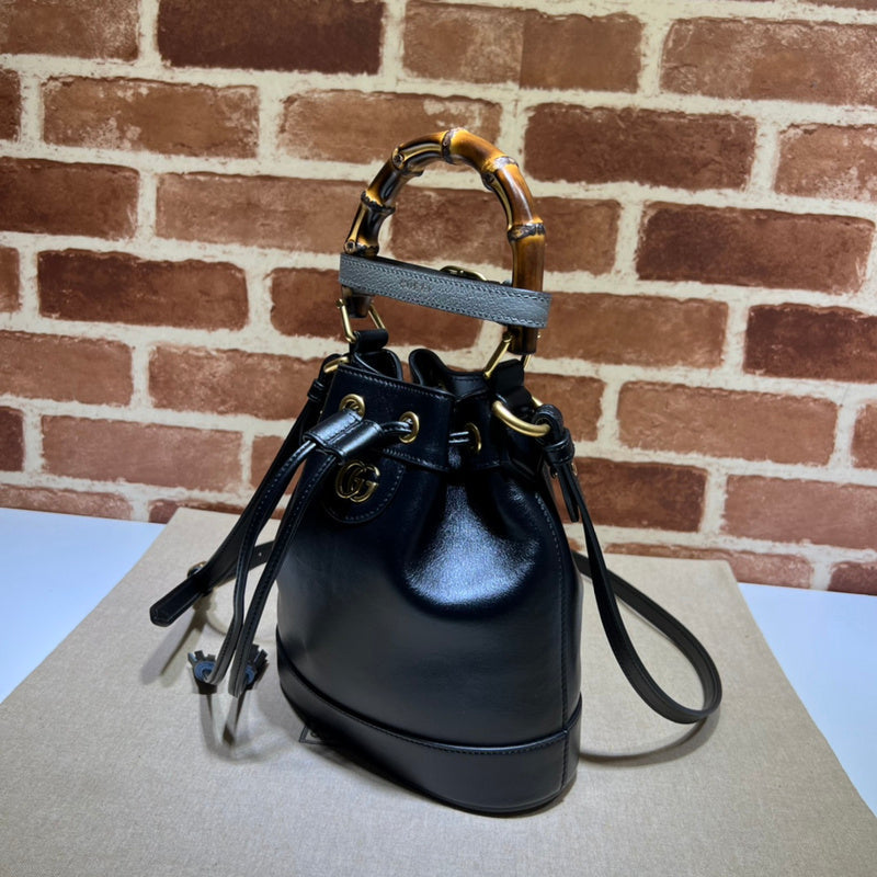 Gucci  Luxury -  Bags - 592