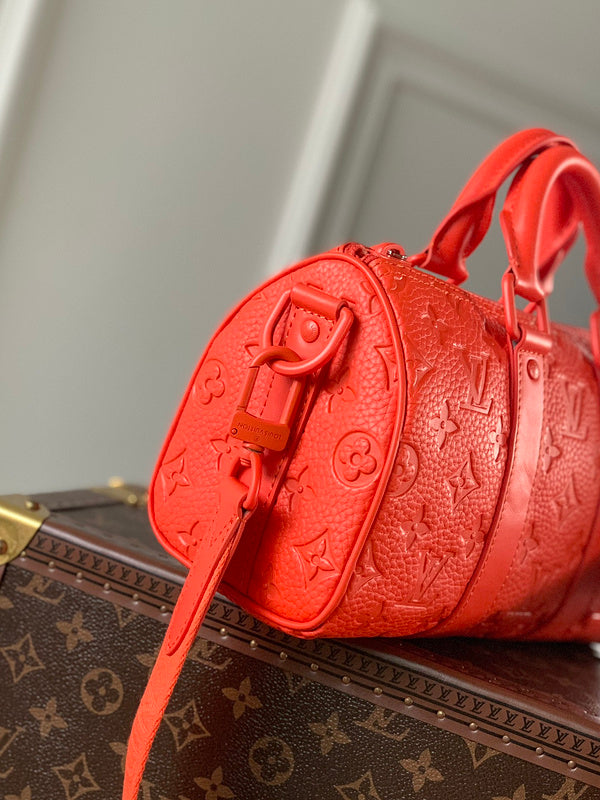 Alice Bags- Louis Vuittons  - 16400