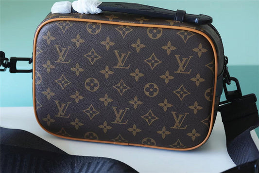 Alice bags - Louis Vuittons  - 10090