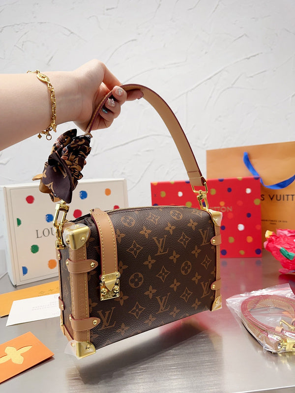 Alice bags - Louis Vuittons  - 14953