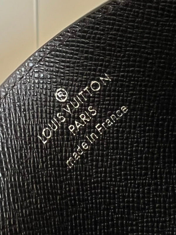 Alice Bags- Louis Vuittons  - 16267