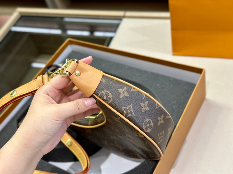 Alice bags - Louis Vuittons  - 14891