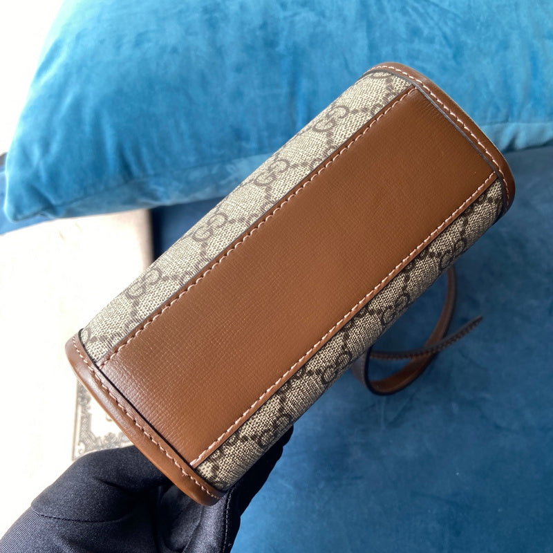Gucci  Luxury -  Bags - 472