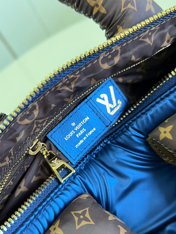 Alice Bags- Louis Vuittons  - 16104
