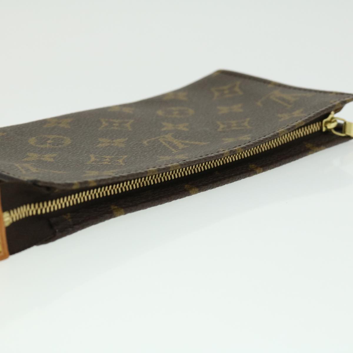 Louis Vuitton Bucket GM Shoulder Bag