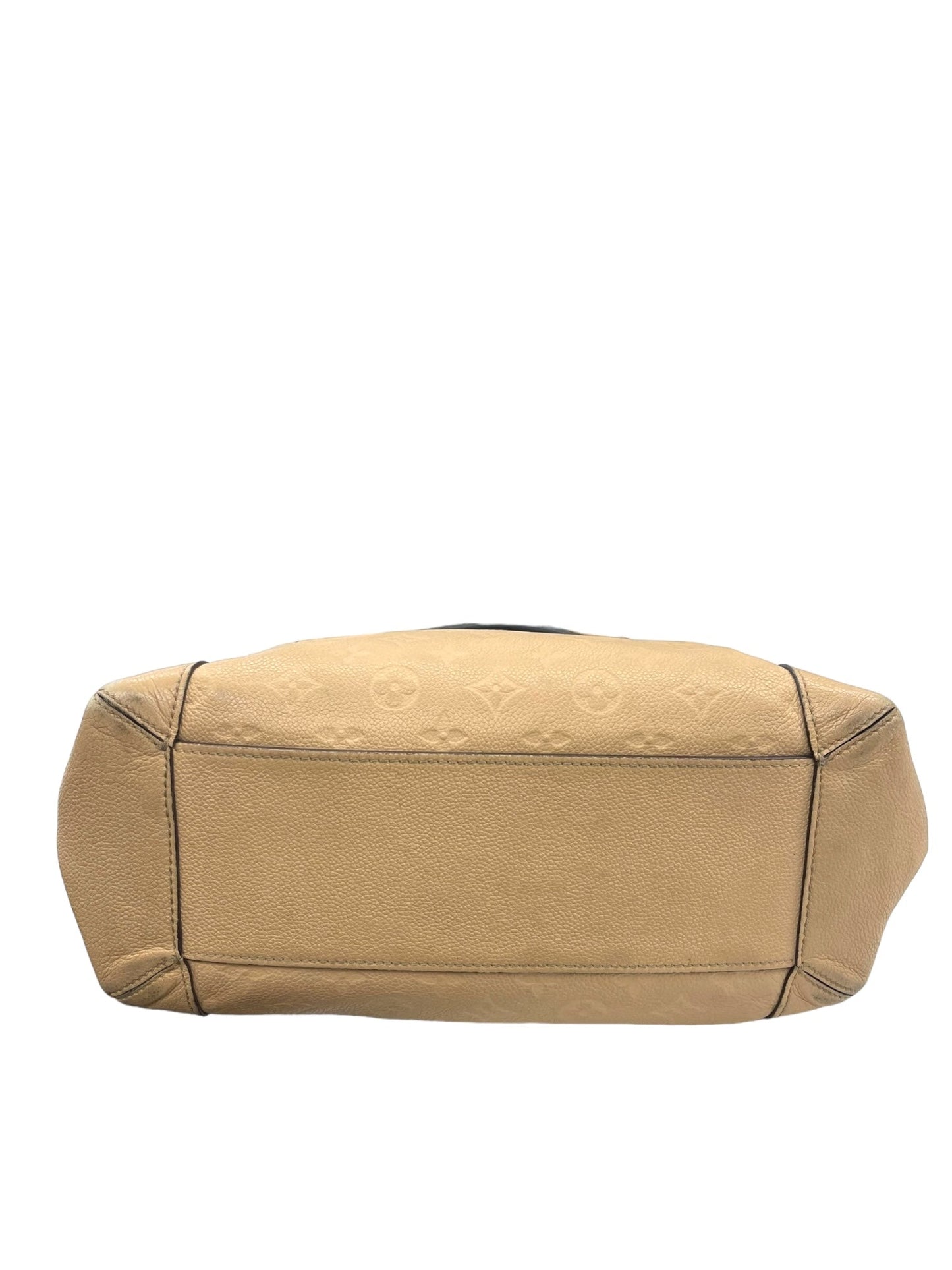 HandBag Luxury Designer By Louis Vuitton, Size: Large