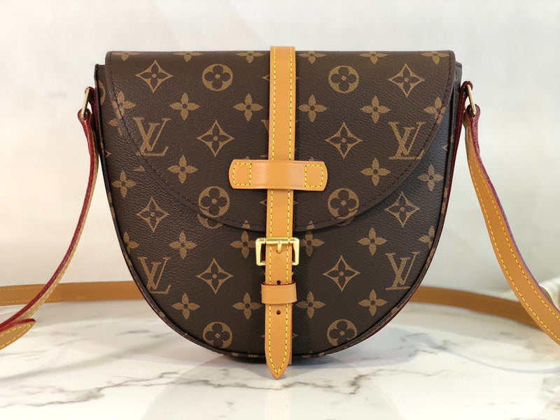 Alice Bags- Louis Vuittons  - 16016