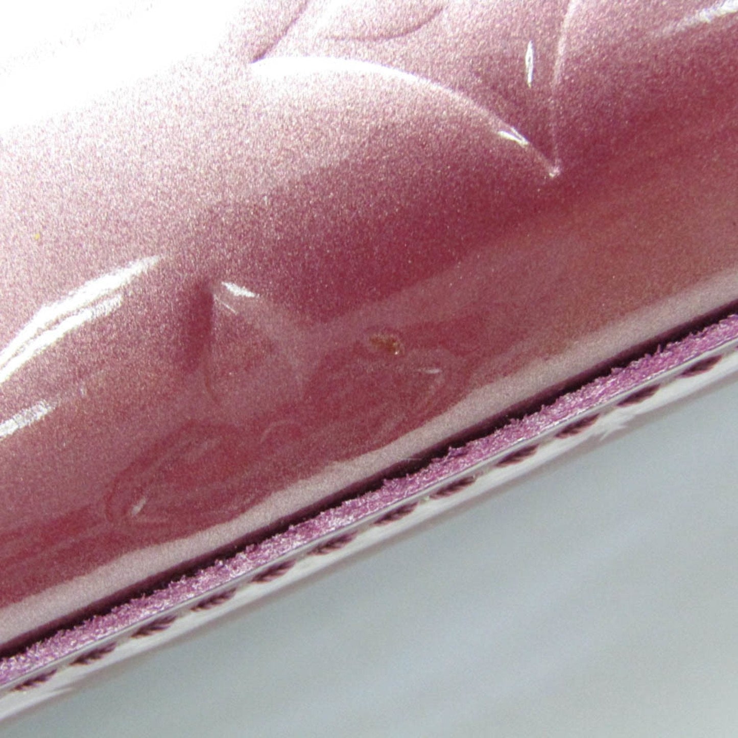 LOUIS VUITTON Bellevue Tote