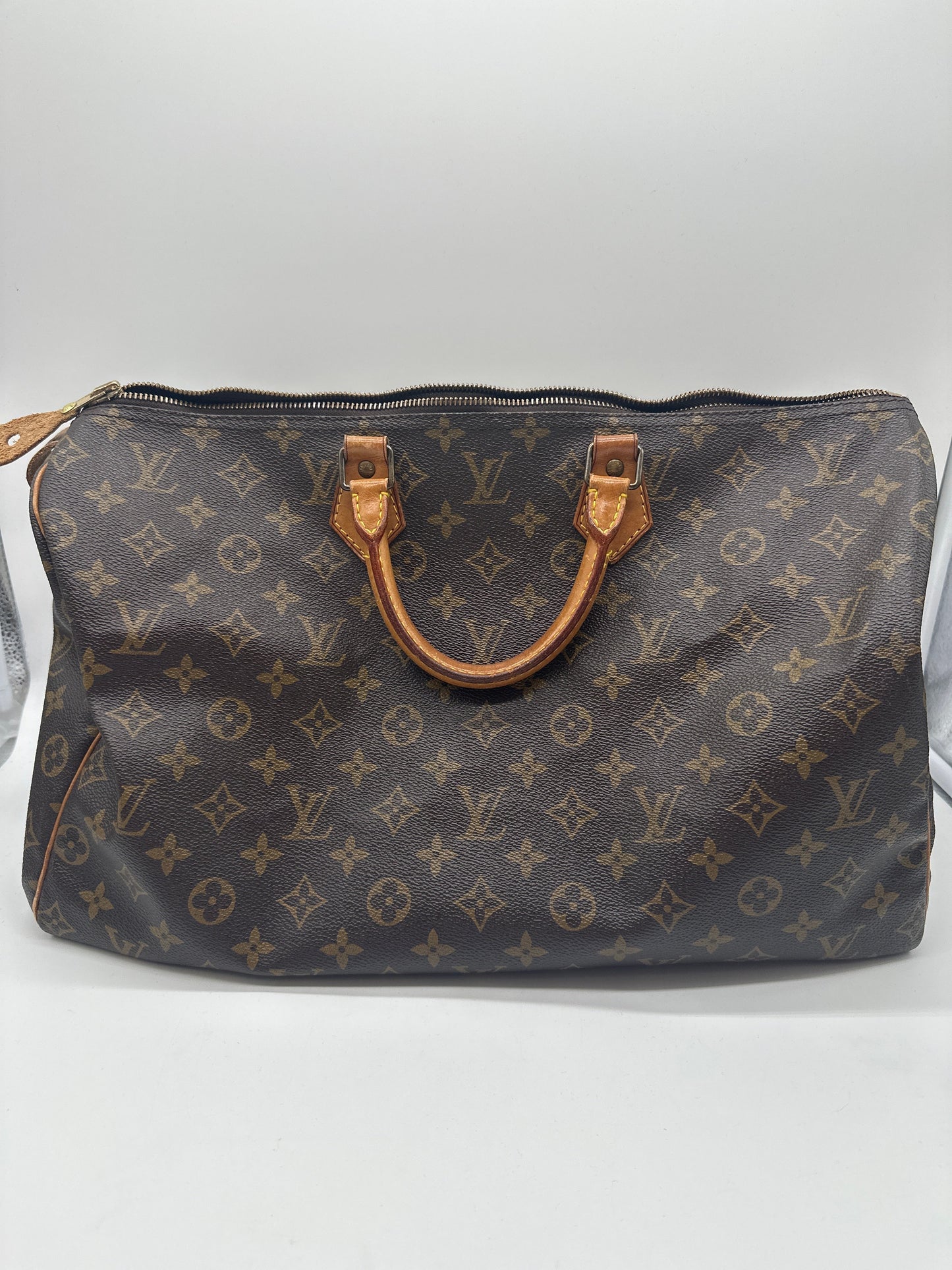HandBag Luxury Designer Louis Vuitton, Size Large