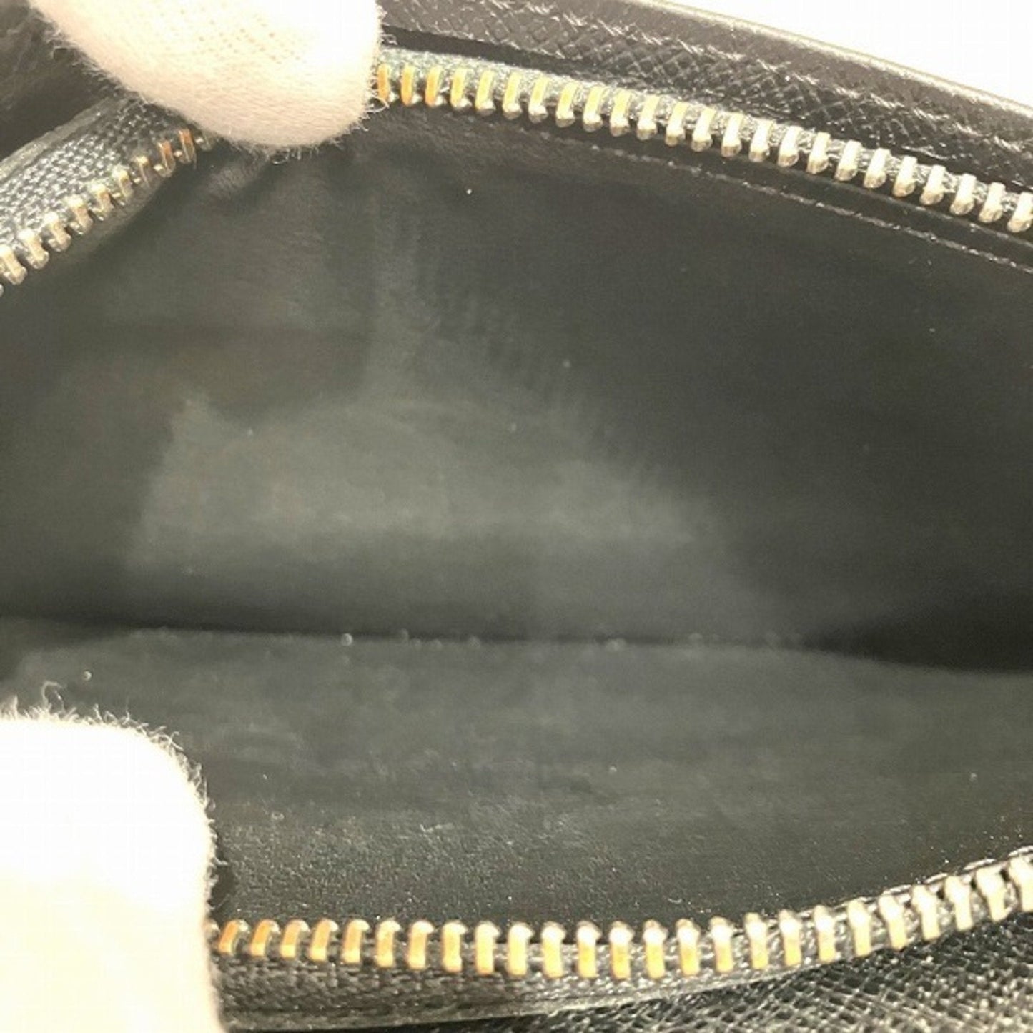 LOUIS VUITTON Brazza Wallet