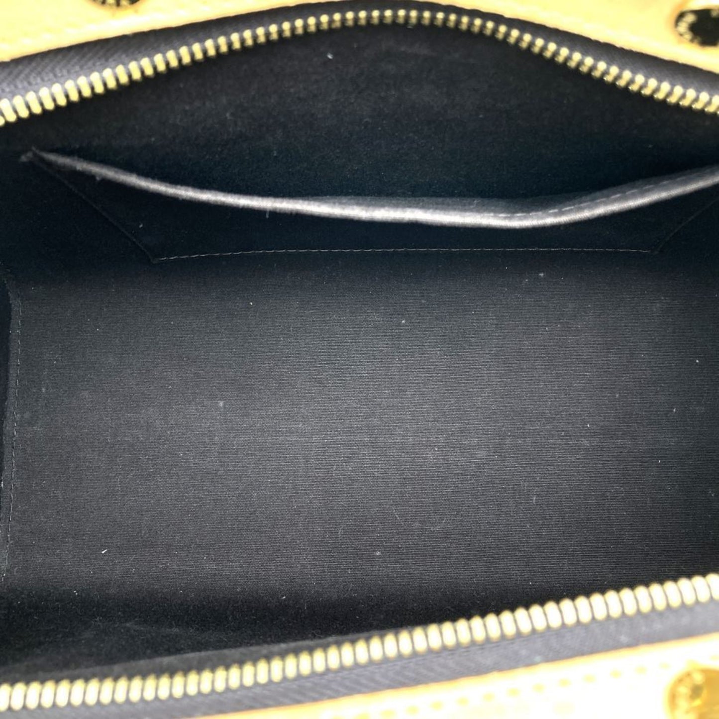 LOUIS VUITTON Brea Handbag