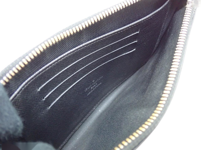 LOUIS VUITTON Clutch Bag