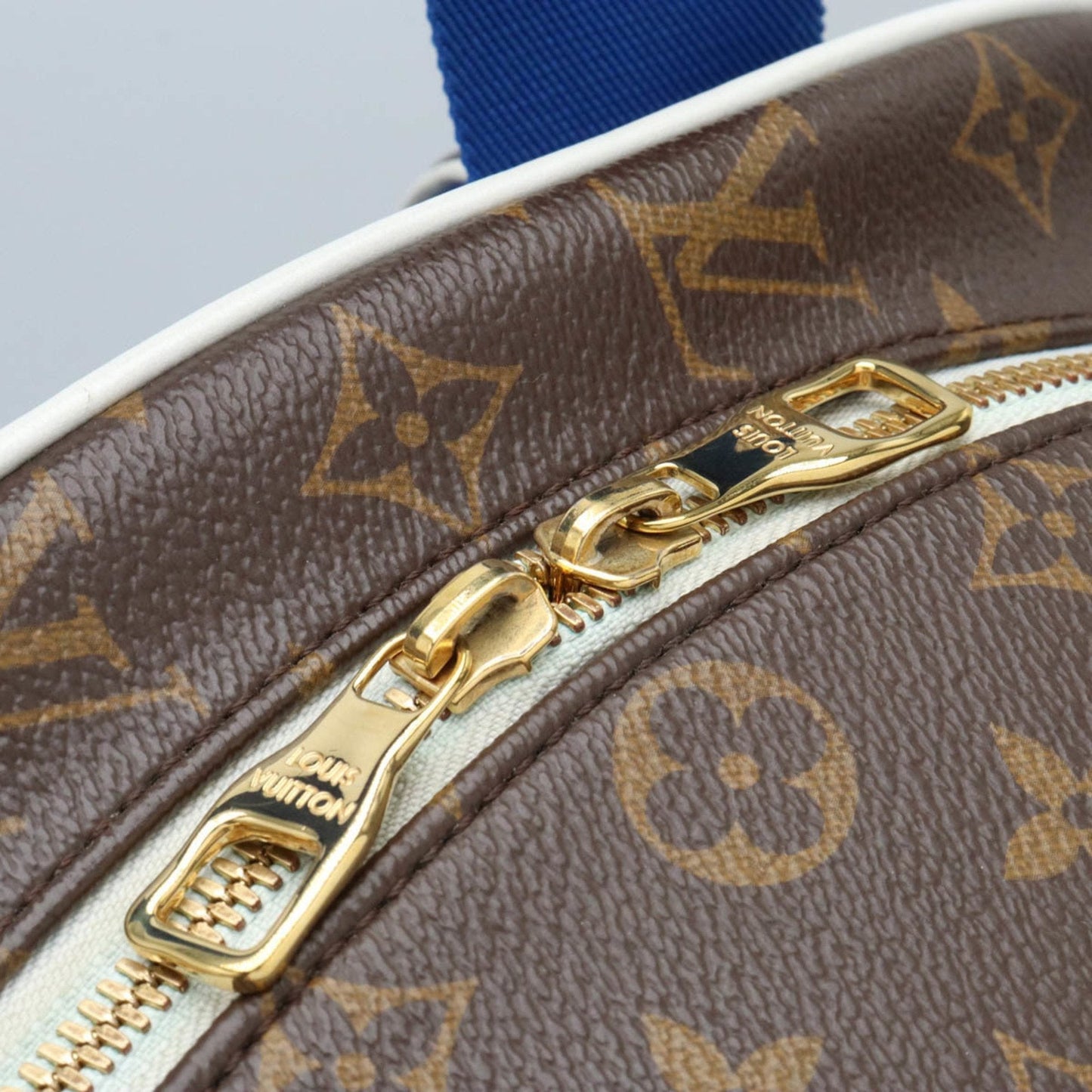 LOUIS VUITTON Backpack