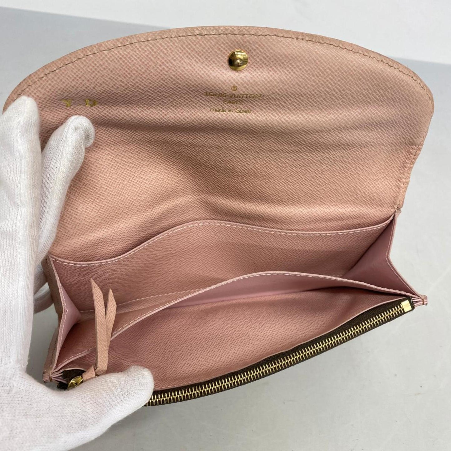 LOUIS VUITTON Caissa Wallet