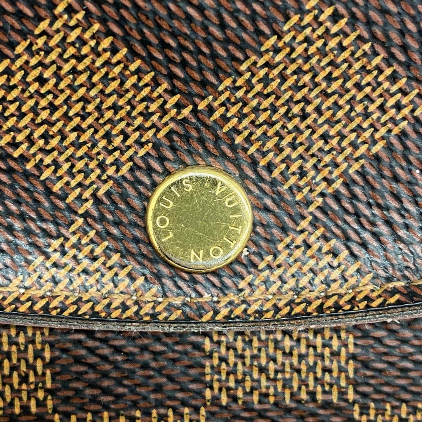 LOUIS VUITTON Caissa Wallet