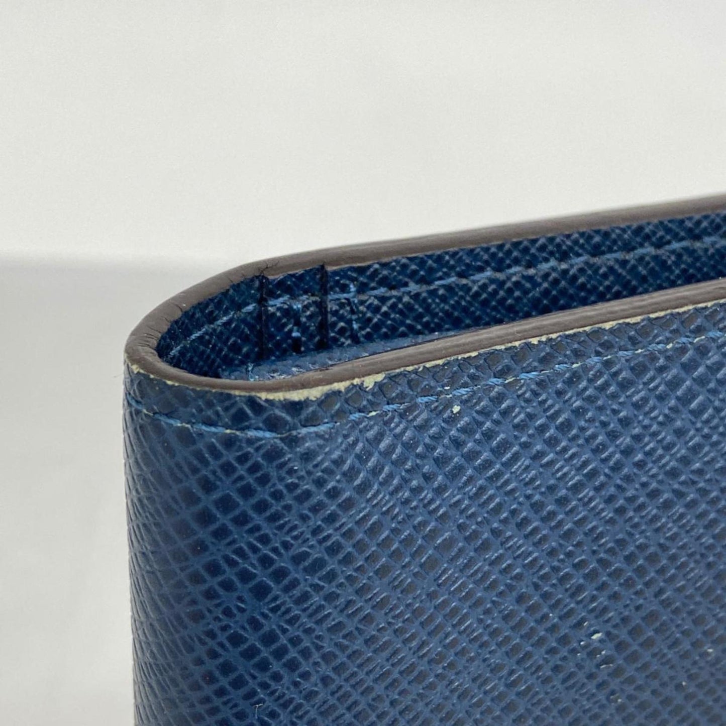 LOUIS VUITTON Brazza Wallet