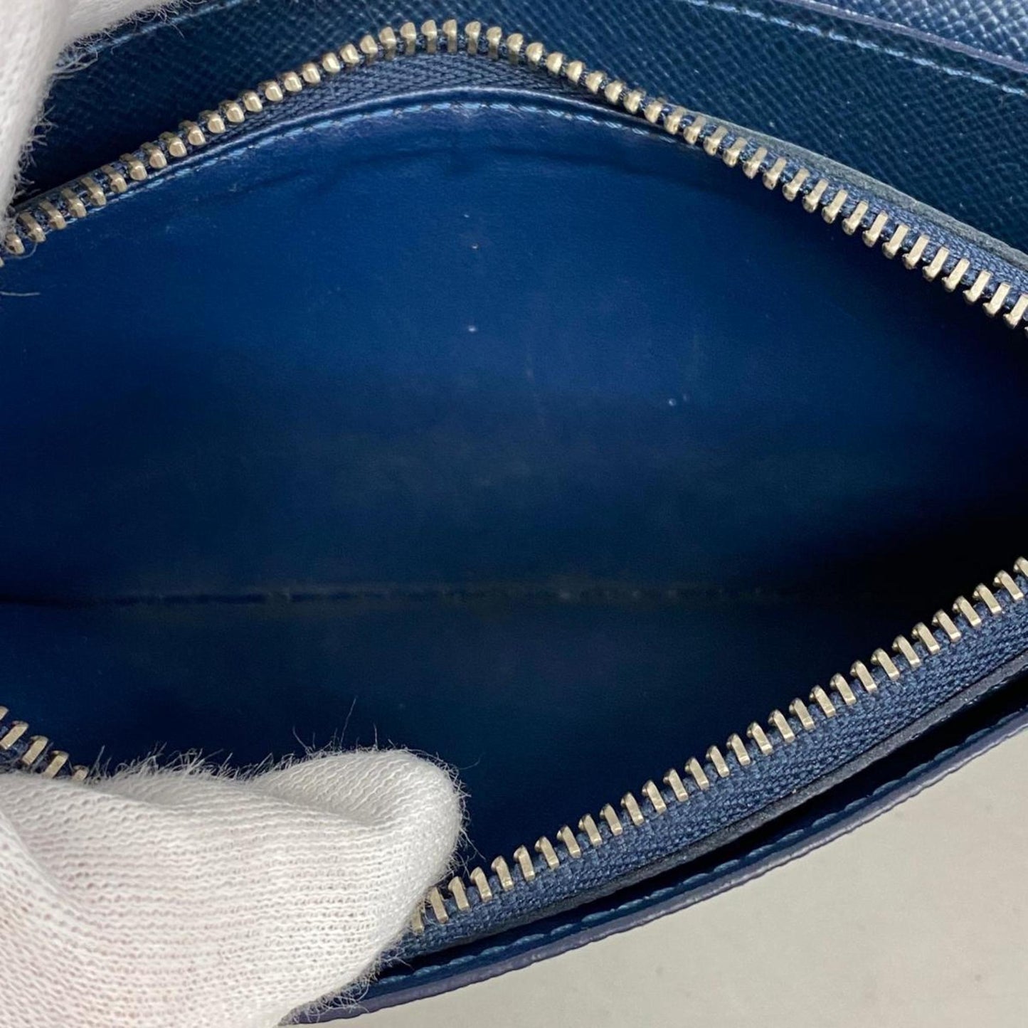 LOUIS VUITTON Brazza Wallet