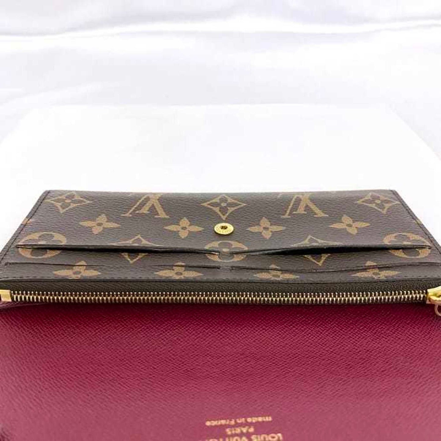 LOUIS VUITTON Emilie Wallet