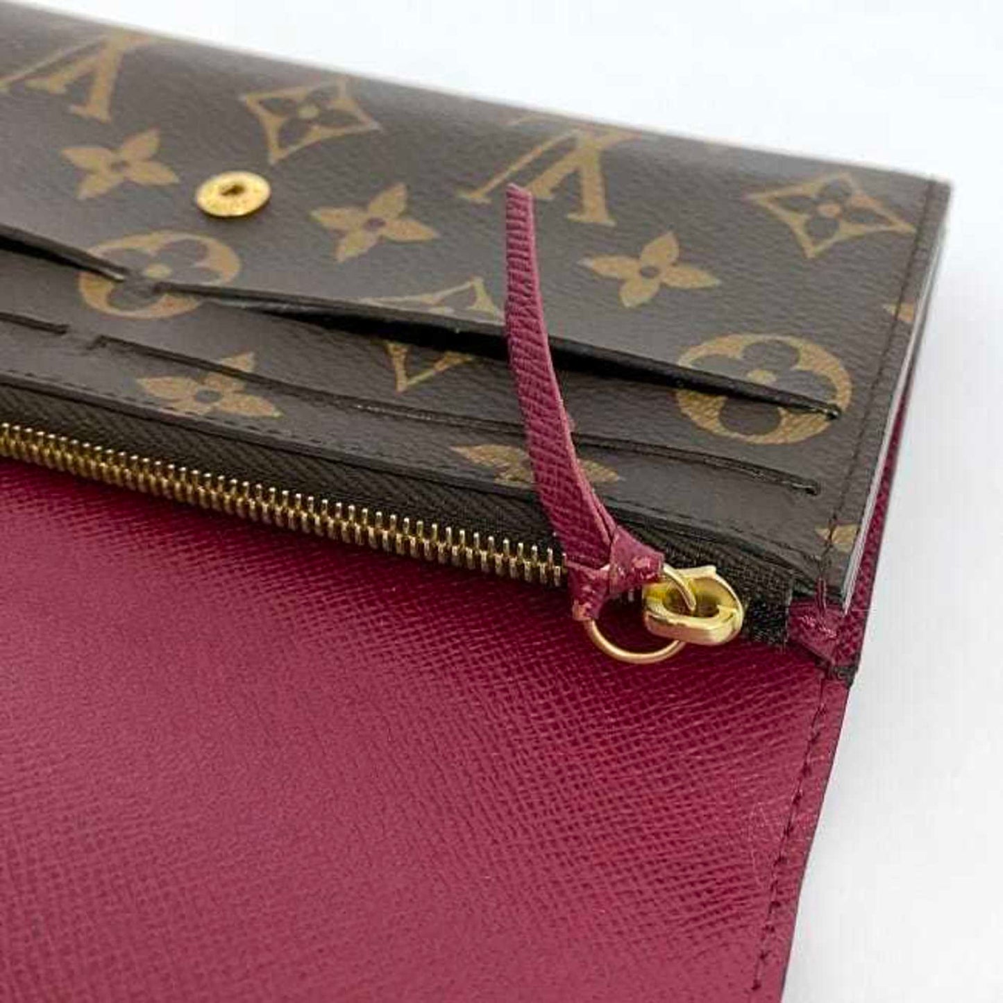 LOUIS VUITTON Emilie Wallet