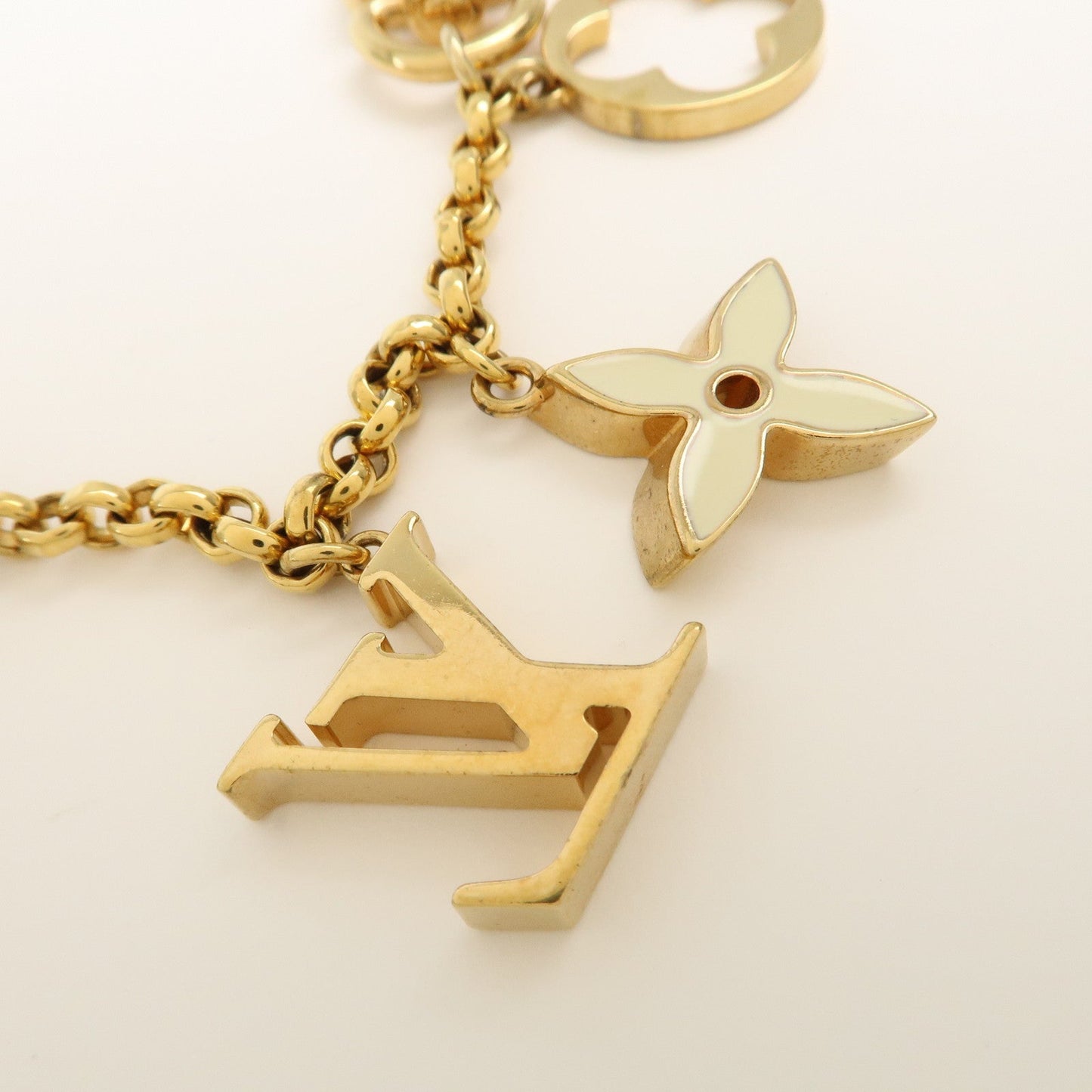 Louis Vuitton  Chain Fleur de Monogram LV Logo Bag Charm M65111