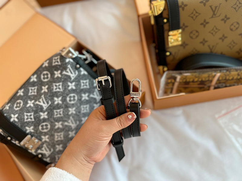 Alice bags - Louis Vuittons  - 15115