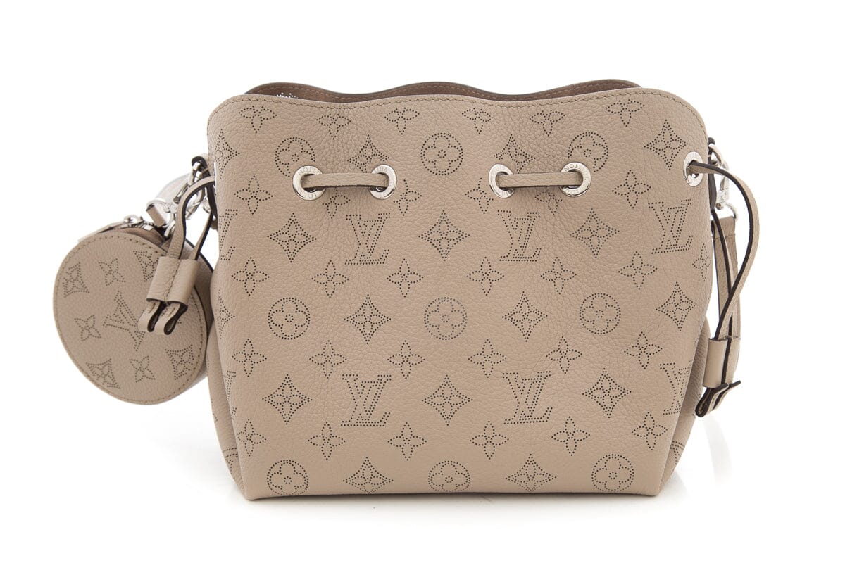 Louis Vuitton 2021 Monogram Grey Bella Galet Mahina HandBag