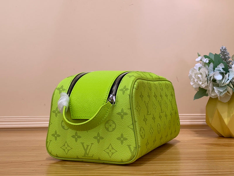 Alice bags - Louis Vuittons  - 15313