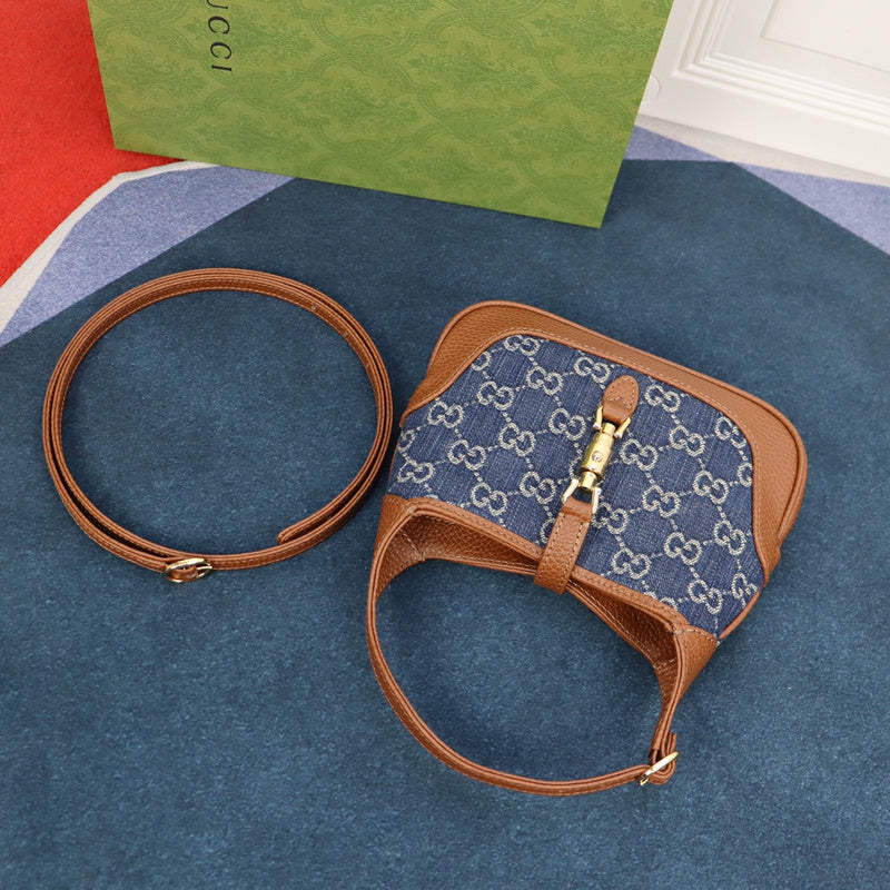 Gucci   Luxury Bags  1286